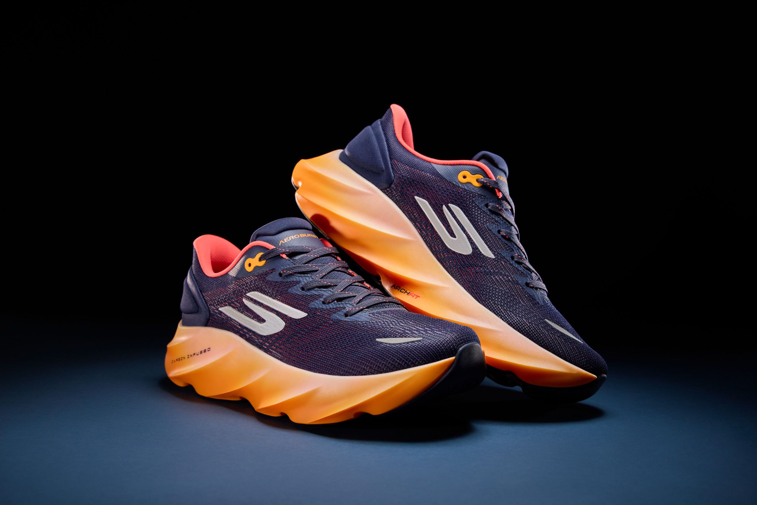 Skechers Aero Burst 2025