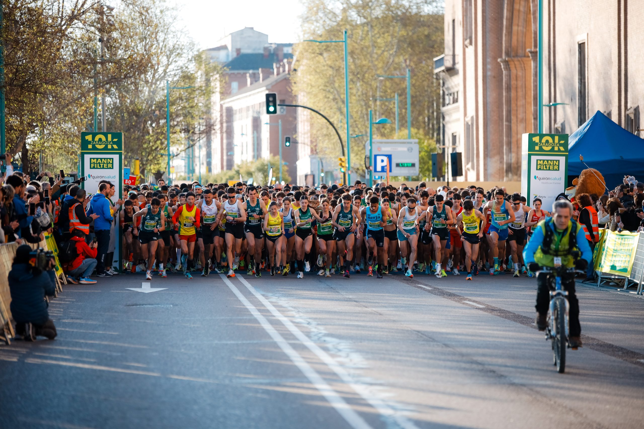 Salida del 10K del Maratón de Zaragoza 2026 en Paseo Echegaray y Caballero