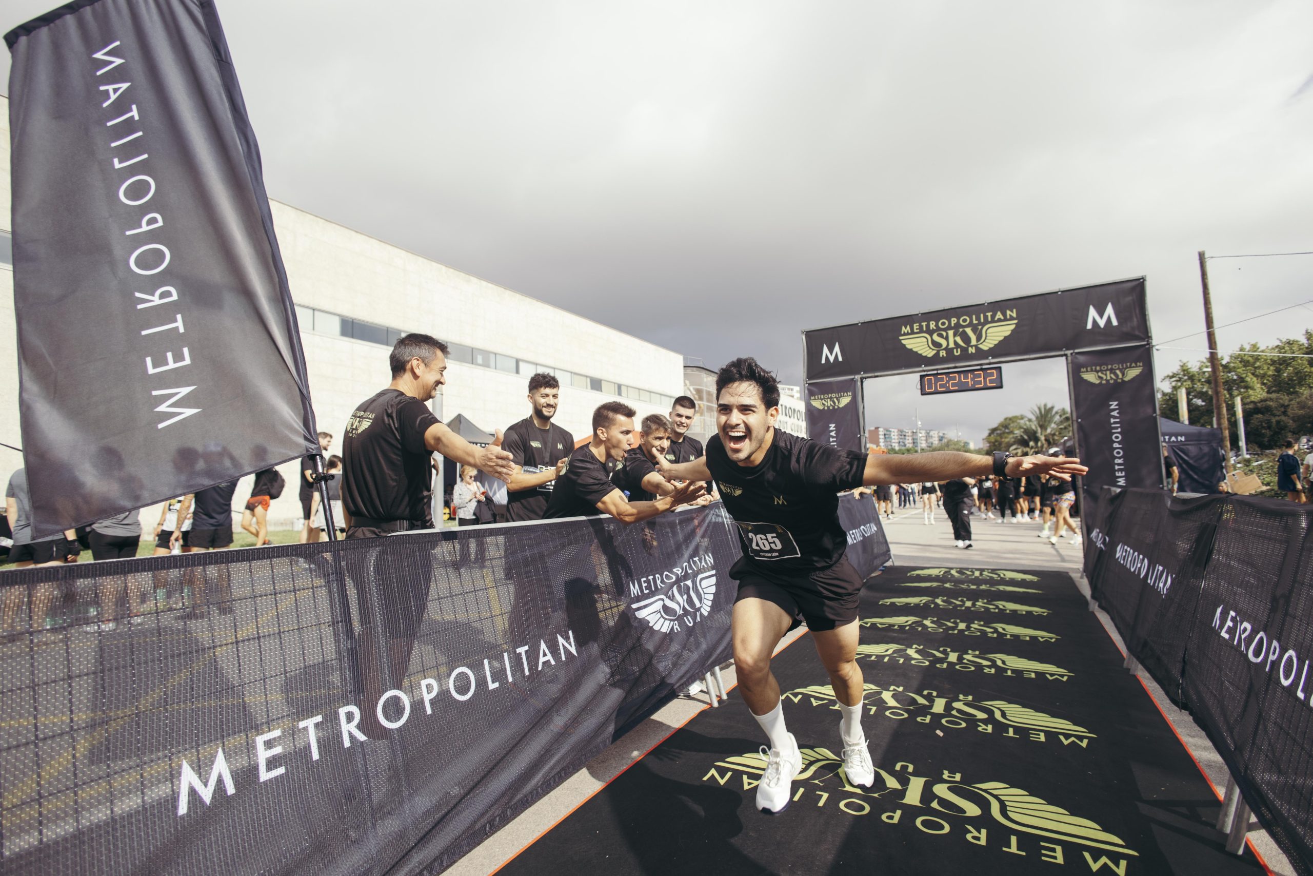 Metropolitan SKY RUN